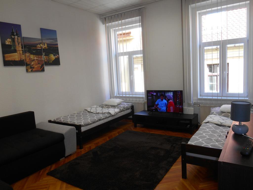 Ferienwohnung Akos Apartman Erlau Exterior foto